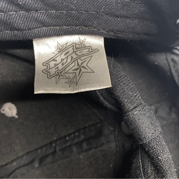 NO FEAR Hat Cap - Junior Adjustable Snapback Black Grey Skull Hologram Sticker - Picture 5 of 8